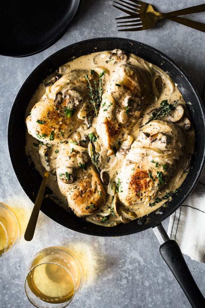 One Pan 30-Minute Chicken Breast with Creamy Mushroom Sauce